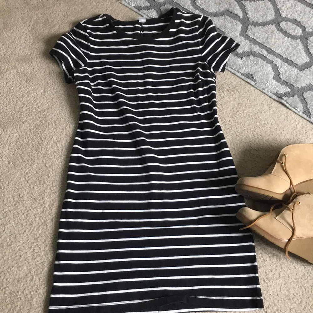 Old navy stretchy dress